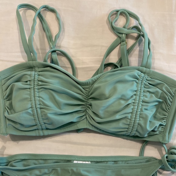 Women’s Target Swimsuit - Picture 2 of 4